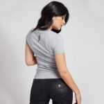 Guess - T-shirt damski bawełniany z logo, szary - obrazek 8