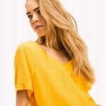 Tommy Hilfiger - koszulka damska, złota - obrazek 8