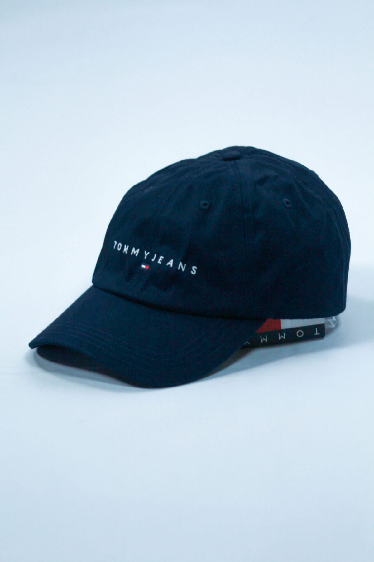Czapka z daszkiem Tommy Jeans damska granatowa — zdjęcie 2