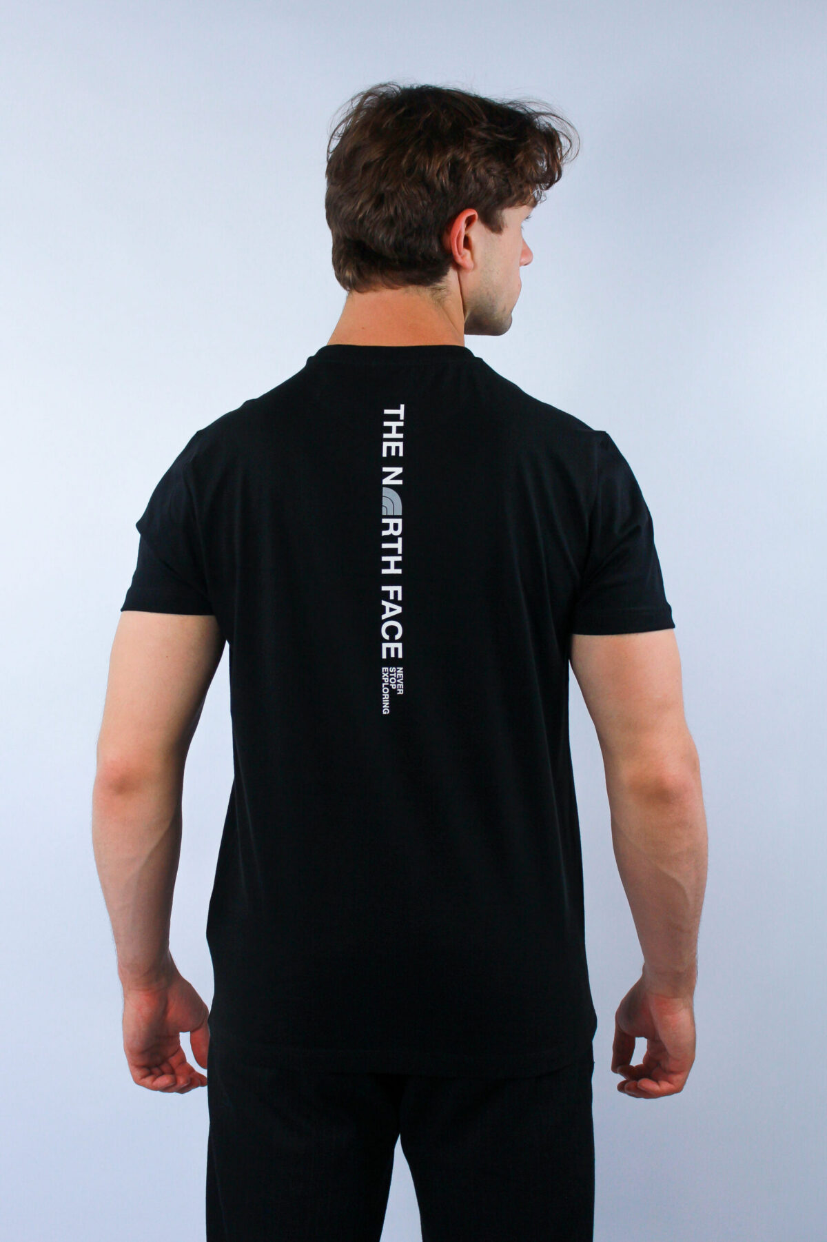 Koszulka The North Face męska Vertical Logo czarna — zdjęcie 4
