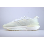 Adidas Buty HP5972 Avryn - obrazek 2