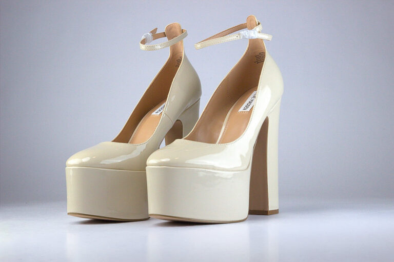 Buty Steve Madden damskie Skyrise beżowe
