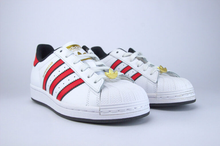 Buty Adidas dziecięce Superstar białe